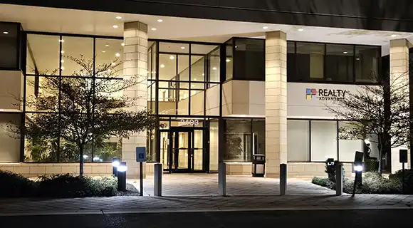 Agents enjoy full office access 7 days a week Agents enjoy full office access 7 days a week